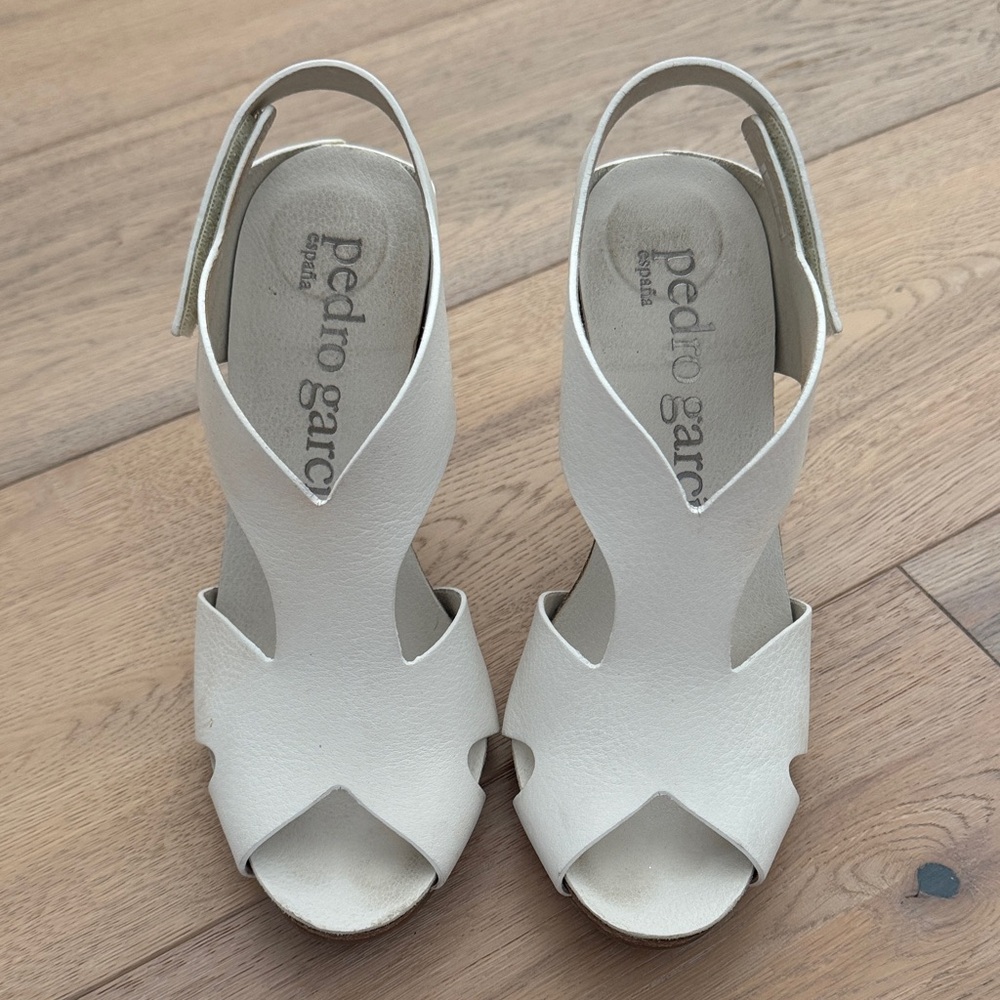Pedro Garcia White Leather Slingback Sandals